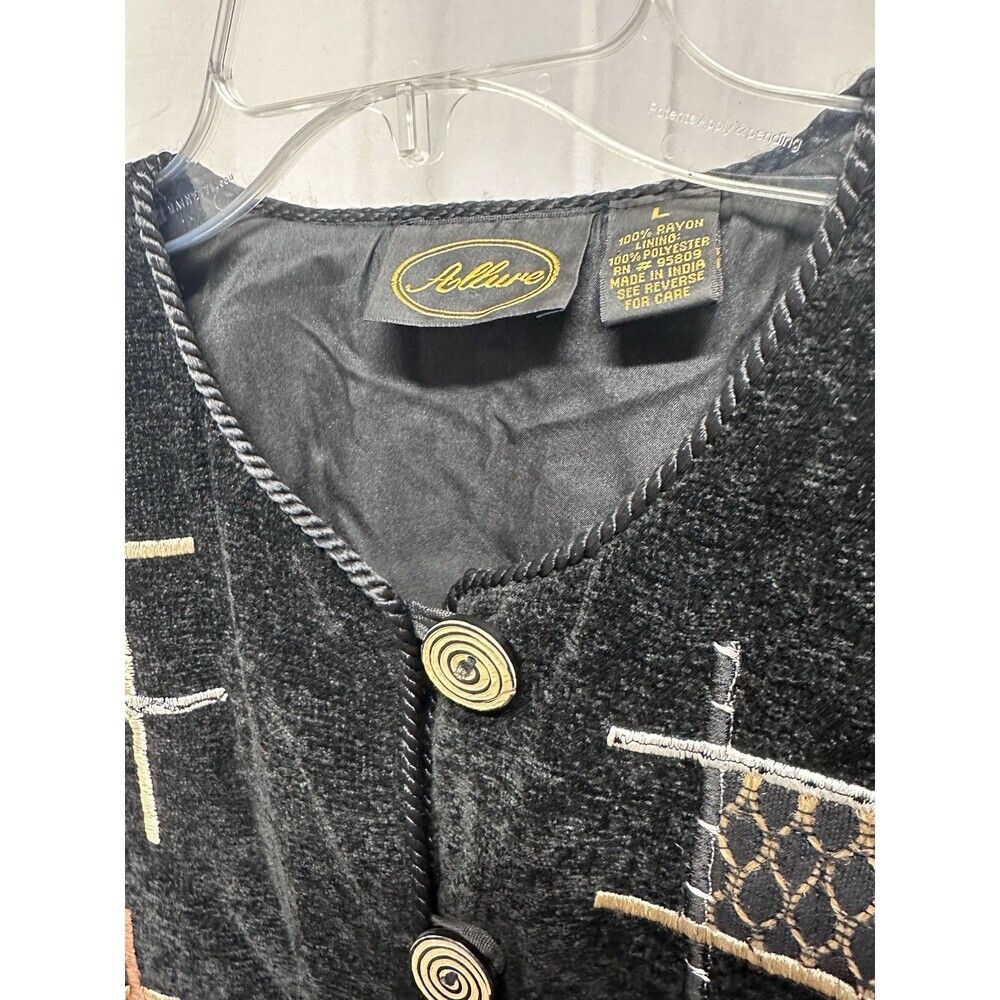 Allure Vintage Velvet Embroidered Patchwork Tapestry Jacket Size L - Picture 5 of 5